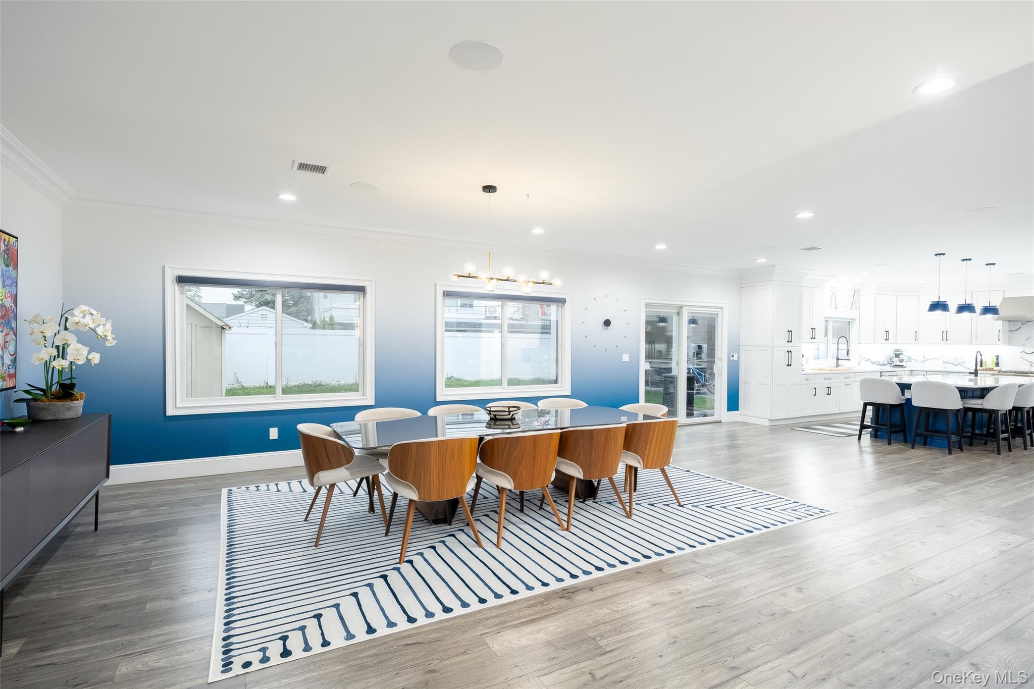 18 Heron Court, Levittown, NY 11756