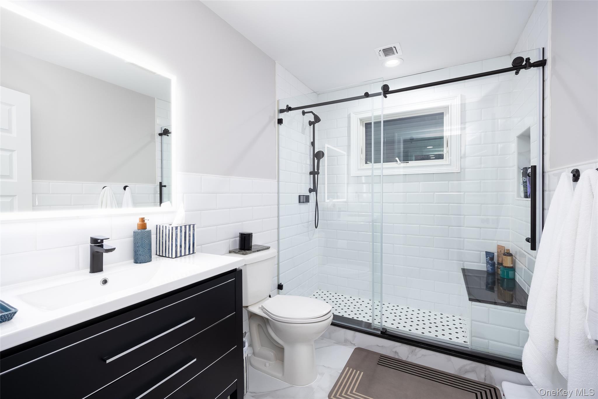 18 Heron Court, Levittown, NY 11756