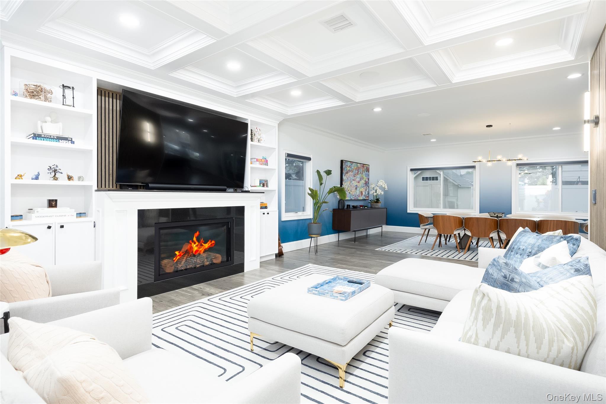 18 Heron Court, Levittown, NY 11756