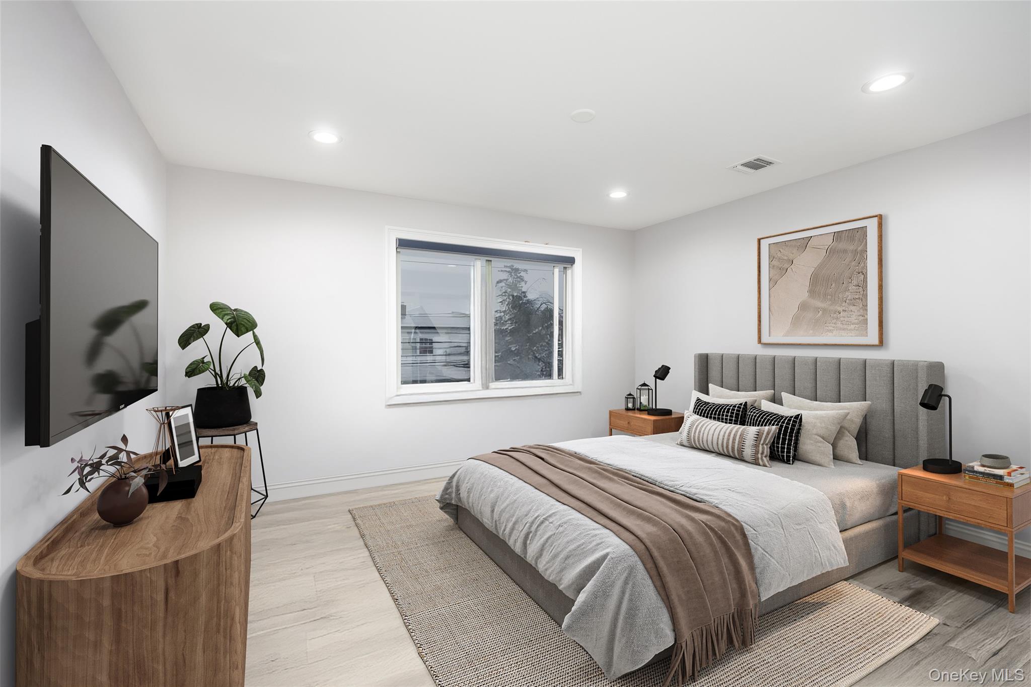 18 Heron Court, Levittown, NY 11756