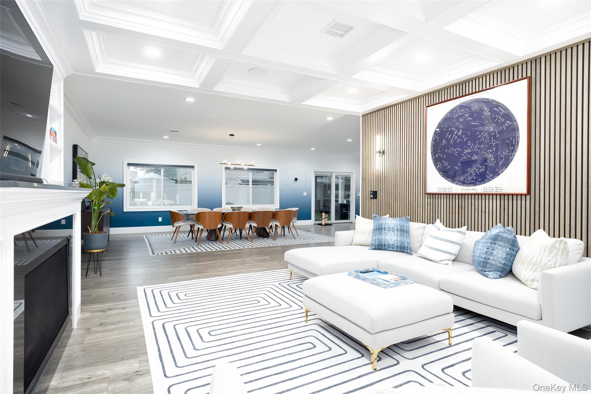 18 Heron Court, Levittown, NY 11756