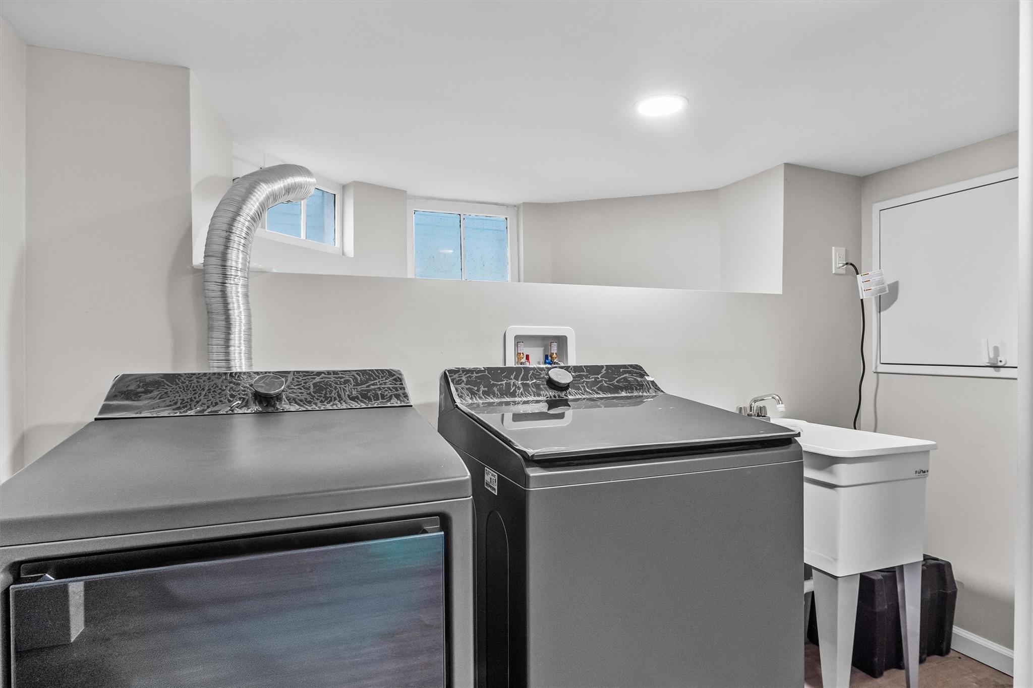 78 E Maltbie Avenue, Suffern, NY 10901