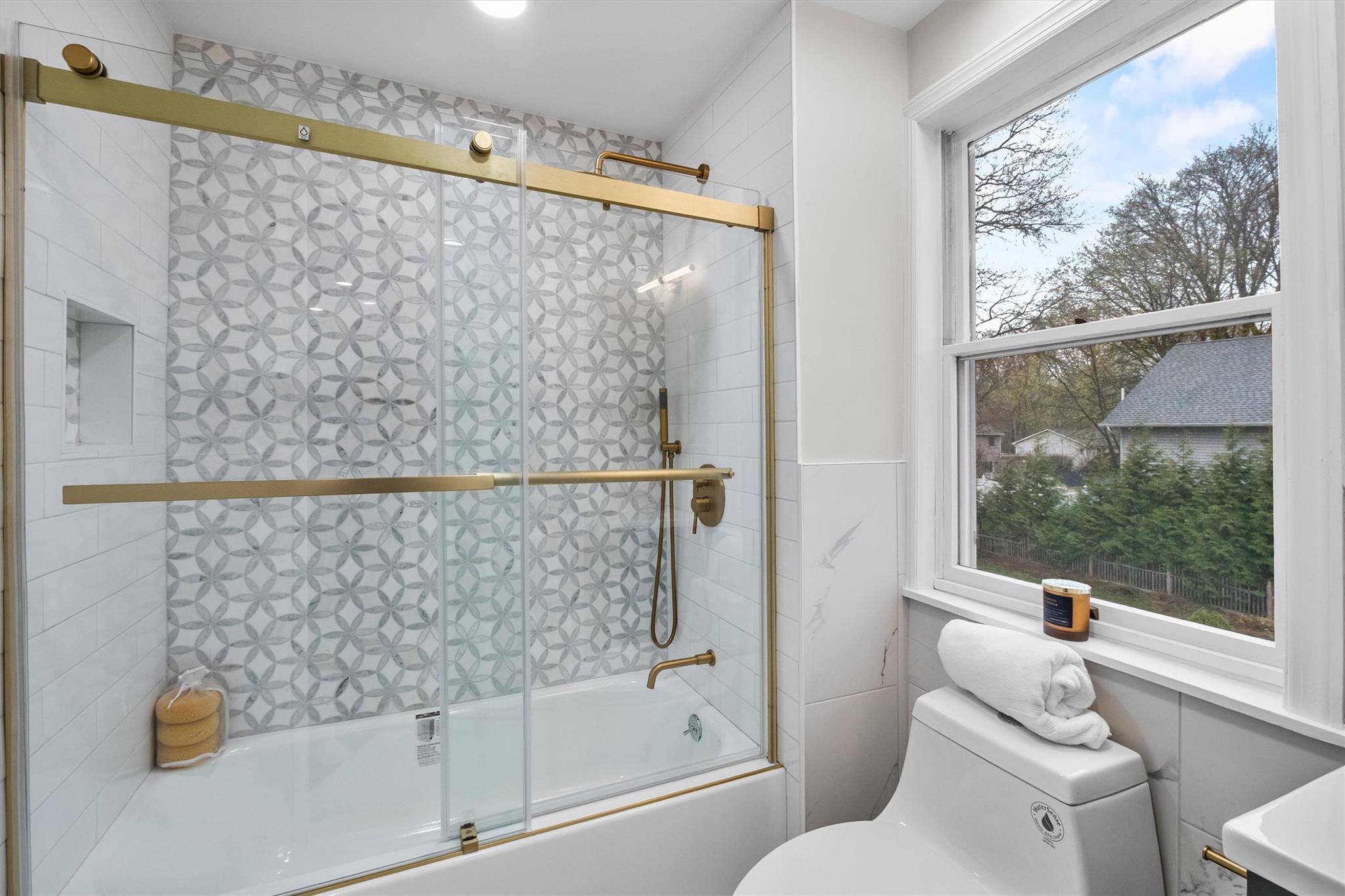 78 E Maltbie Avenue, Suffern, NY 10901