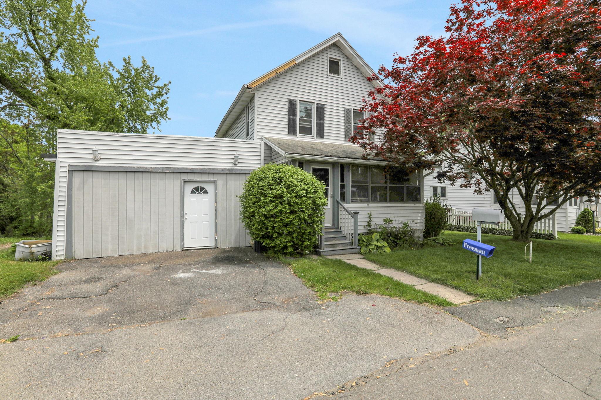 100 Harwich Street, Kingston, NY 12401