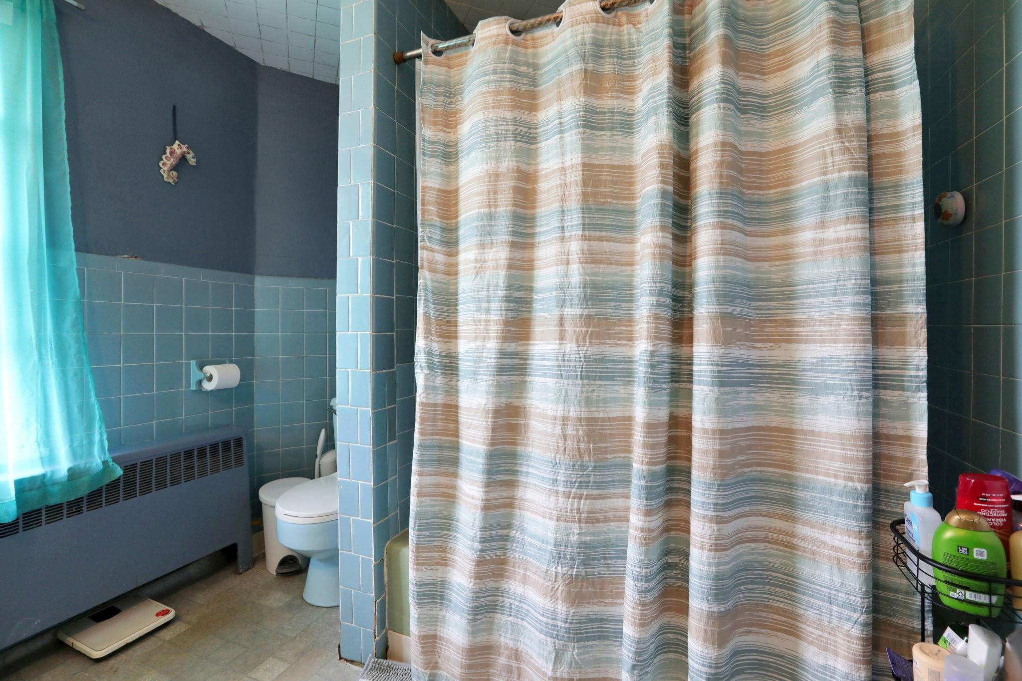 100 Harwich Street, Kingston, NY 12401