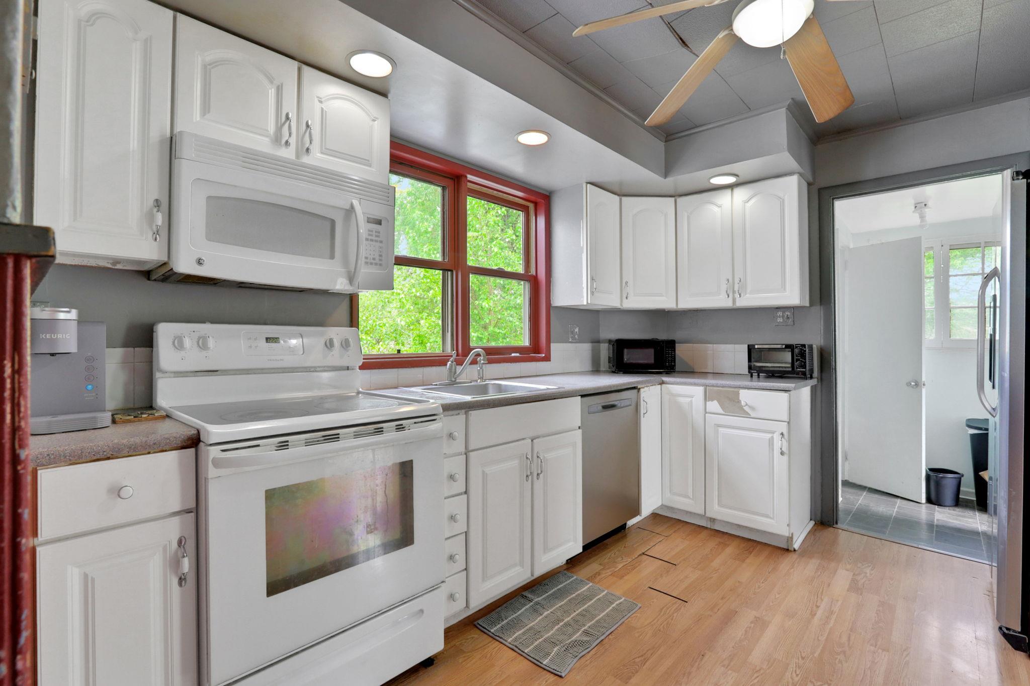 100 Harwich Street, Kingston, NY 12401