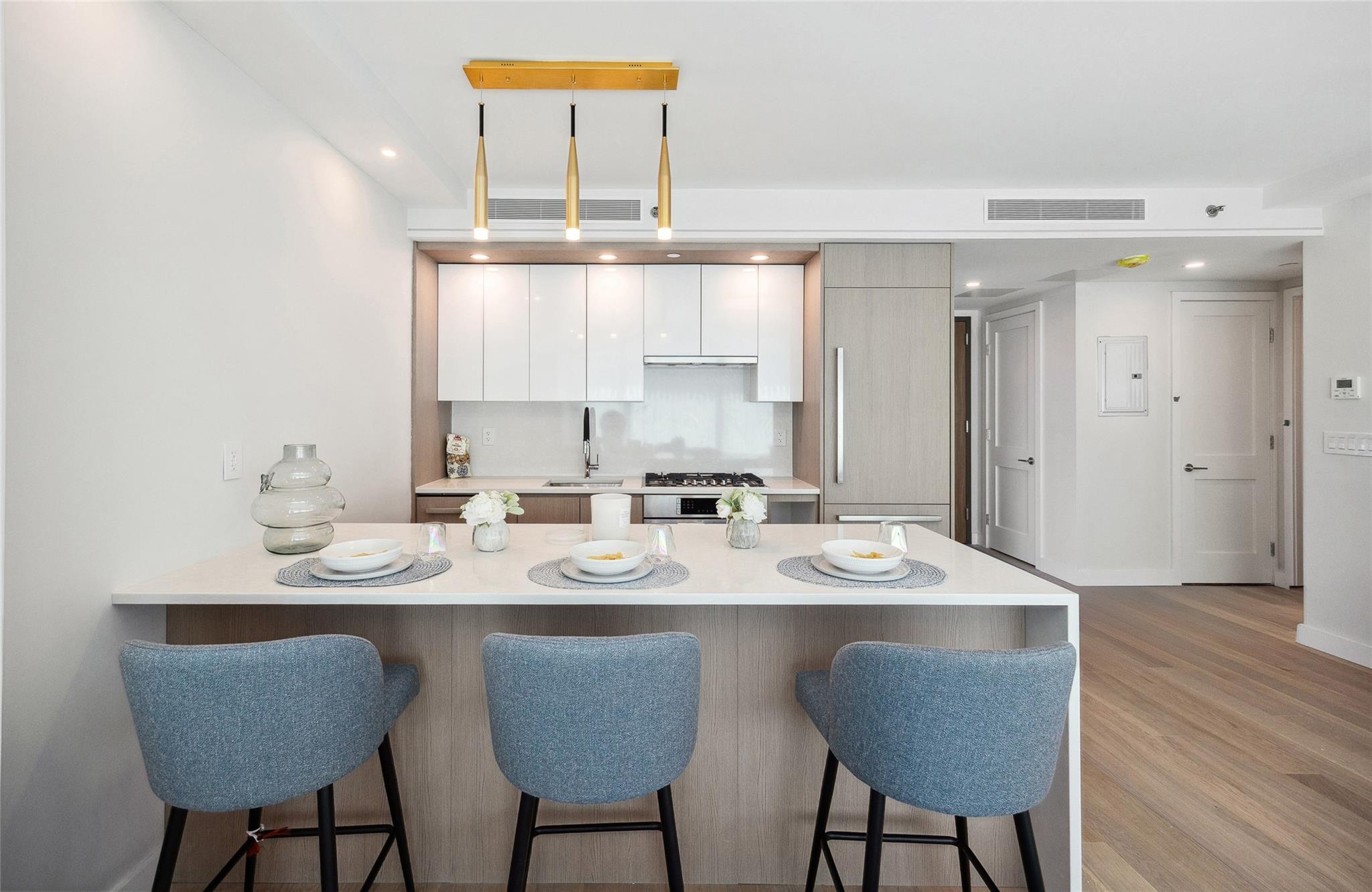 38-20 Parsons Boulevard # 420, Flushing, NY 11354