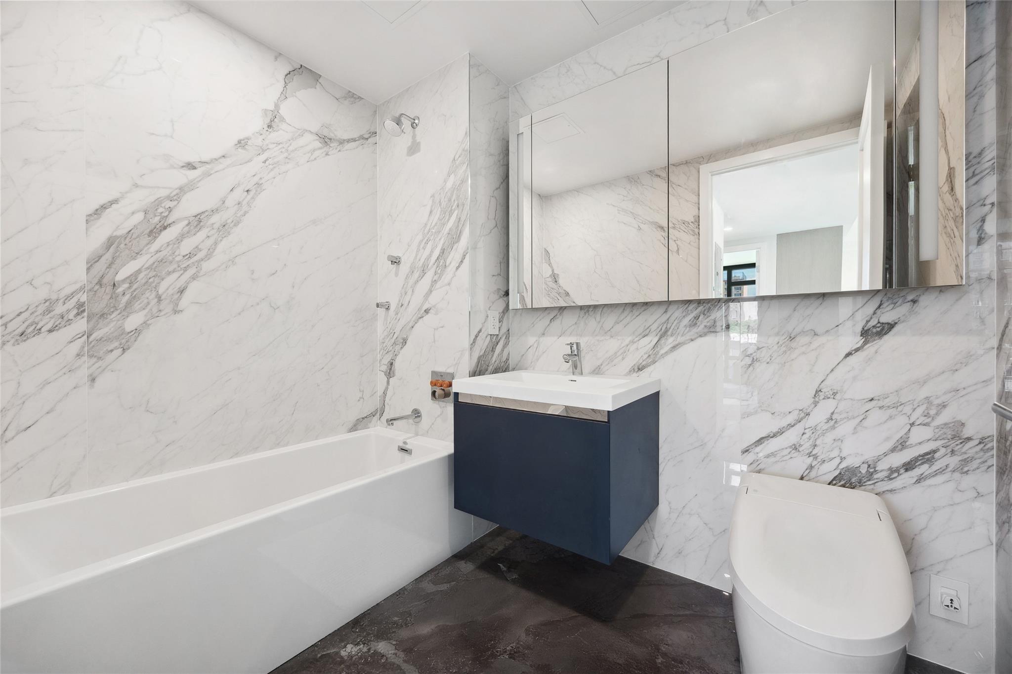 38-20 Parsons Boulevard # 714, Flushing, NY 11354