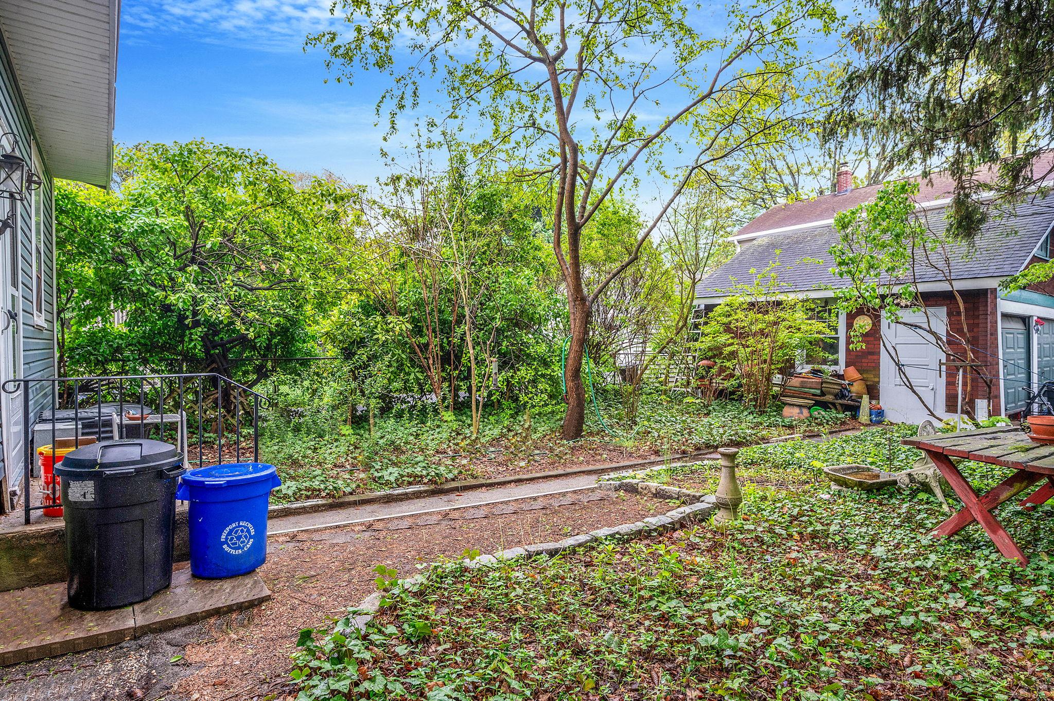 481 Archer Street, Freeport, NY 11520