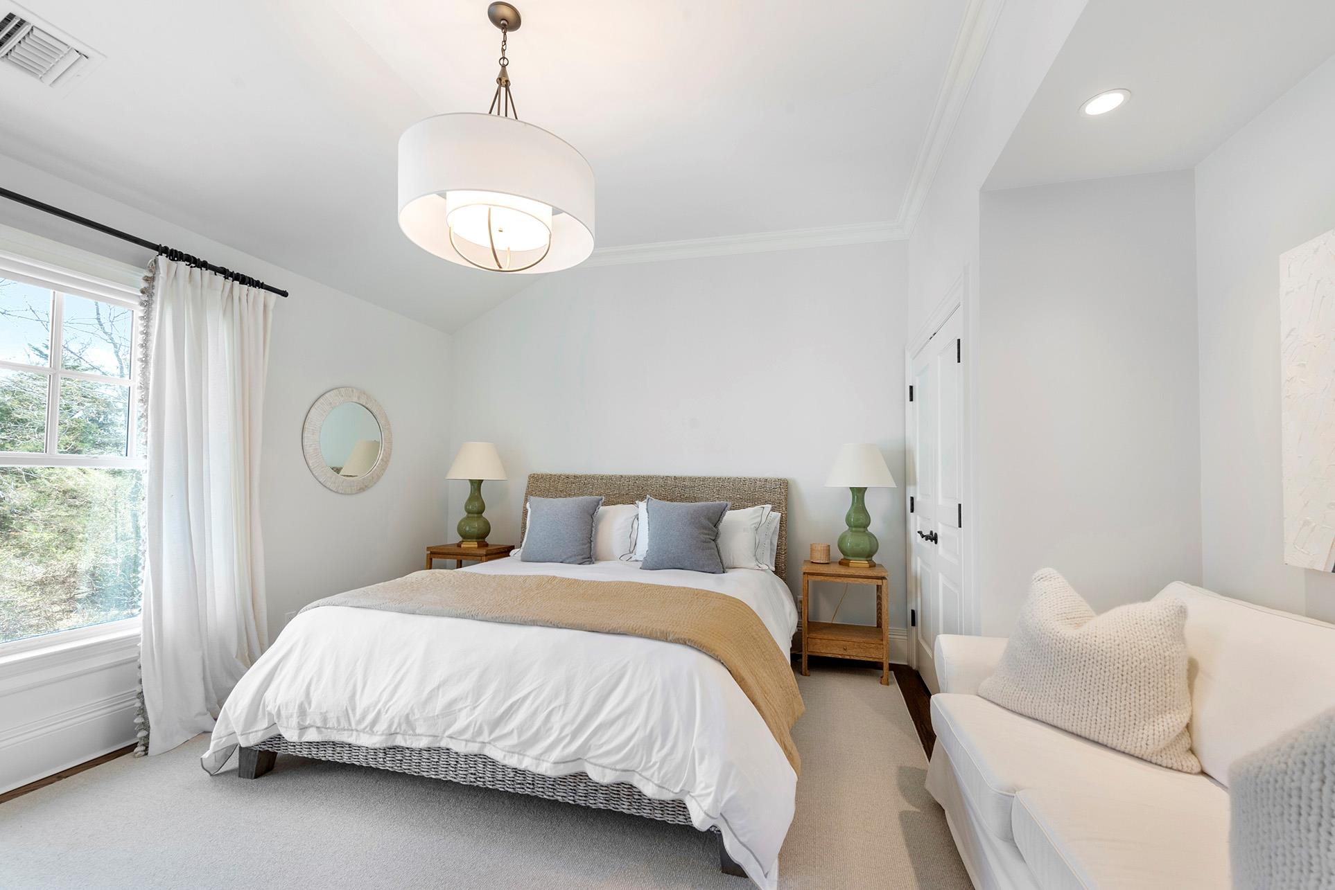 19 Fairlea Court, Sag Harbor, NY 11963