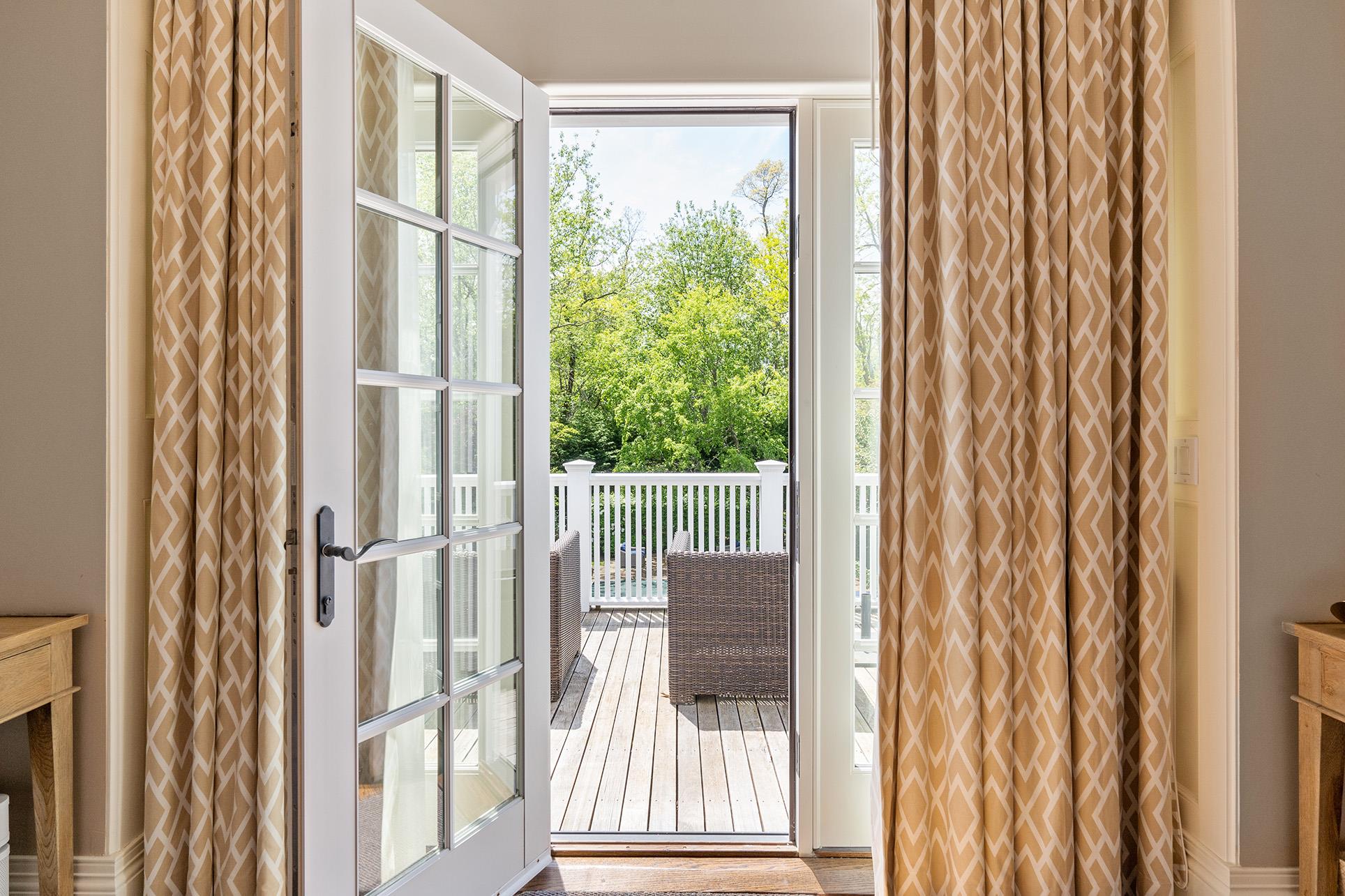 19 Fairlea Court, Sag Harbor, NY 11963