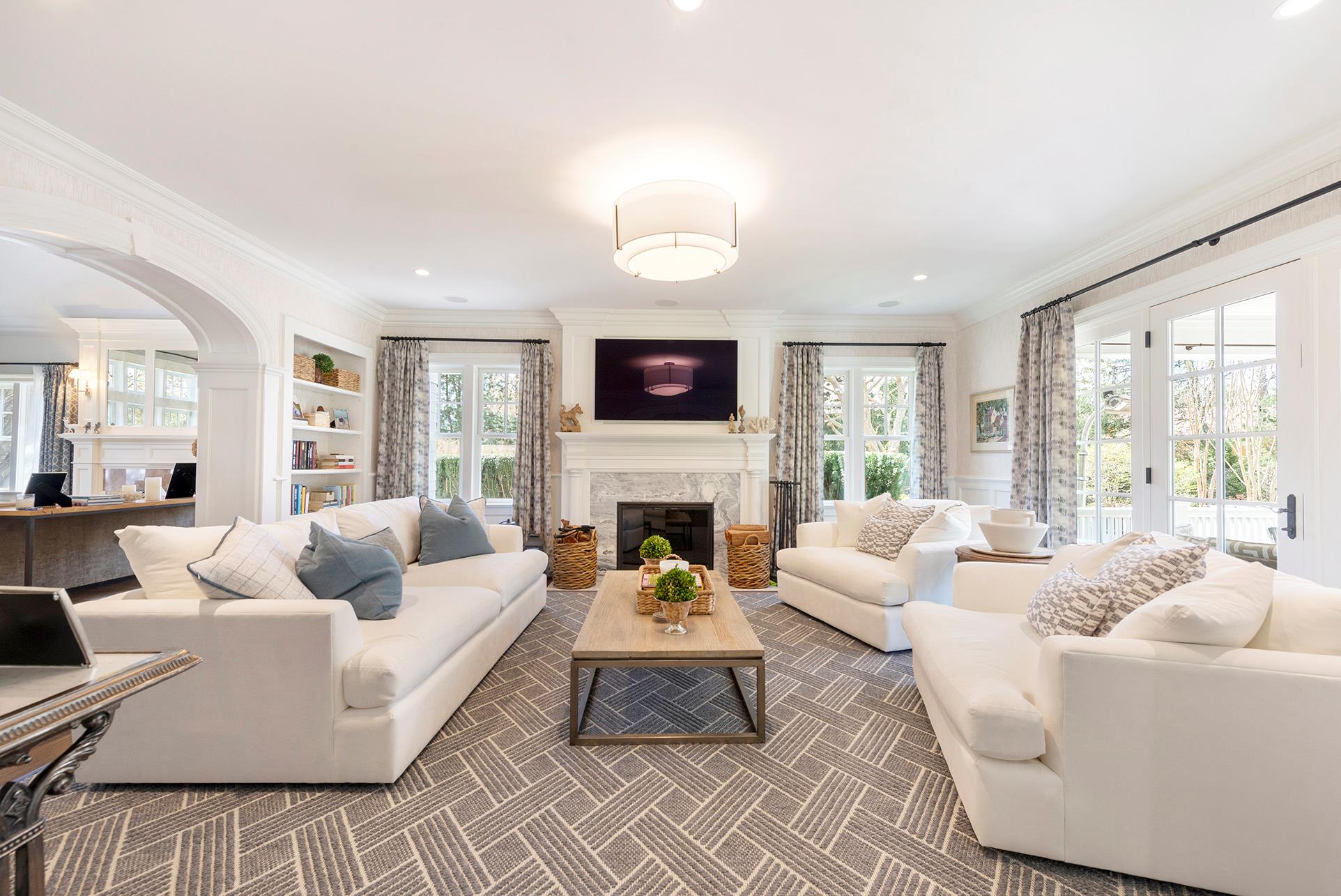 19 Fairlea Court, Sag Harbor, NY 11963