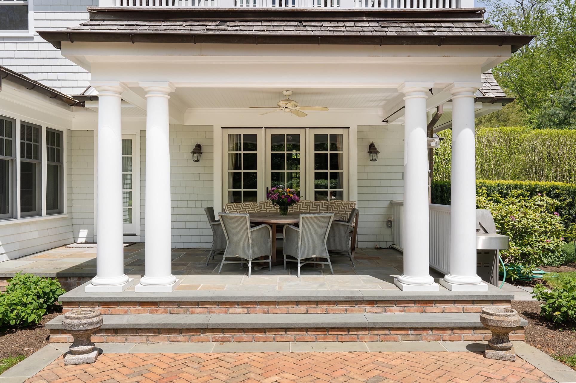 19 Fairlea Court, Sag Harbor, NY 11963