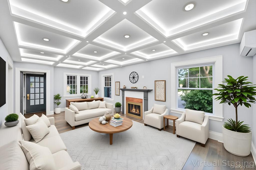 15 Superior Road, Floral Park, NY 11001