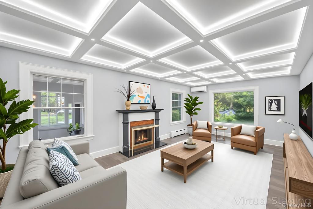 15 Superior Road, Floral Park, NY 11001