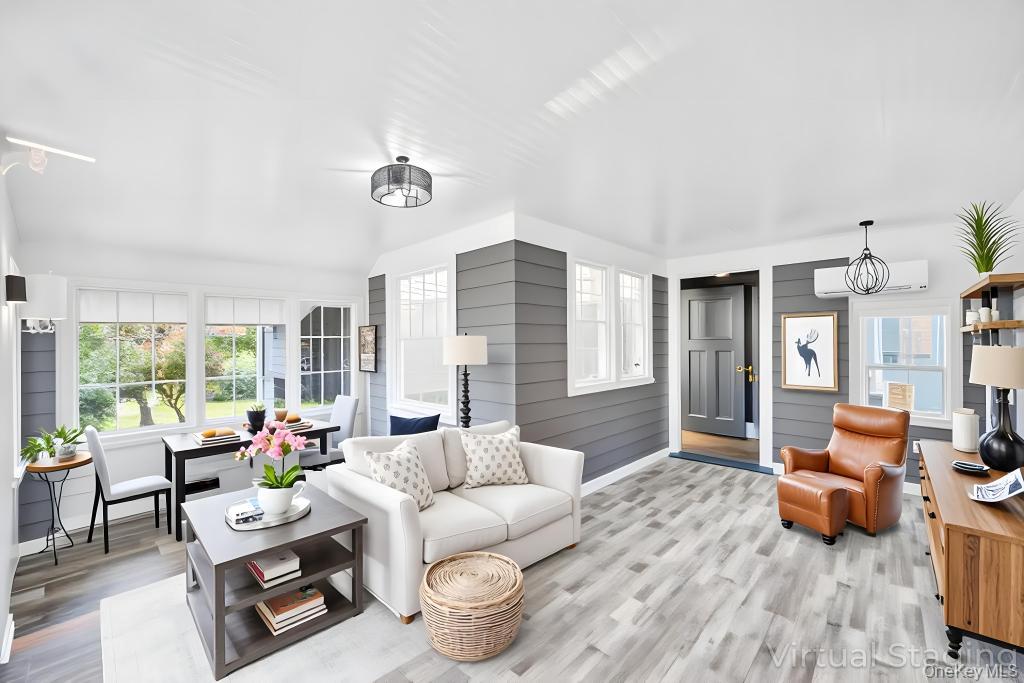 15 Superior Road, Floral Park, NY 11001