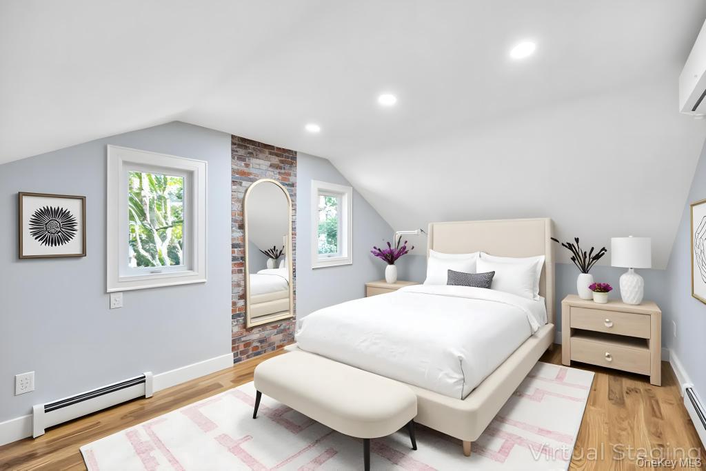 15 Superior Road, Floral Park, NY 11001