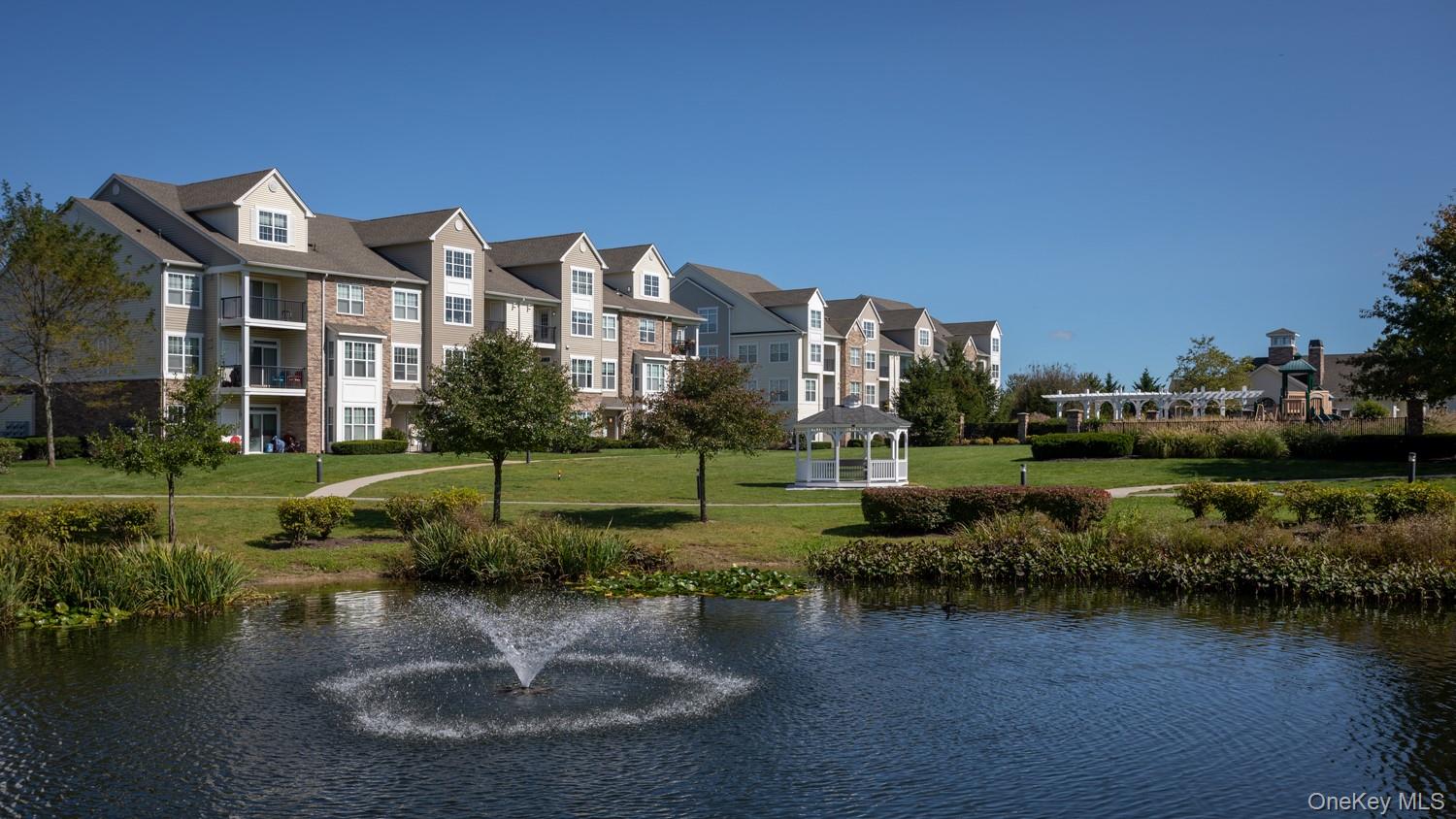 313 Charles Pond Drive # 313, Coram, NY 11727