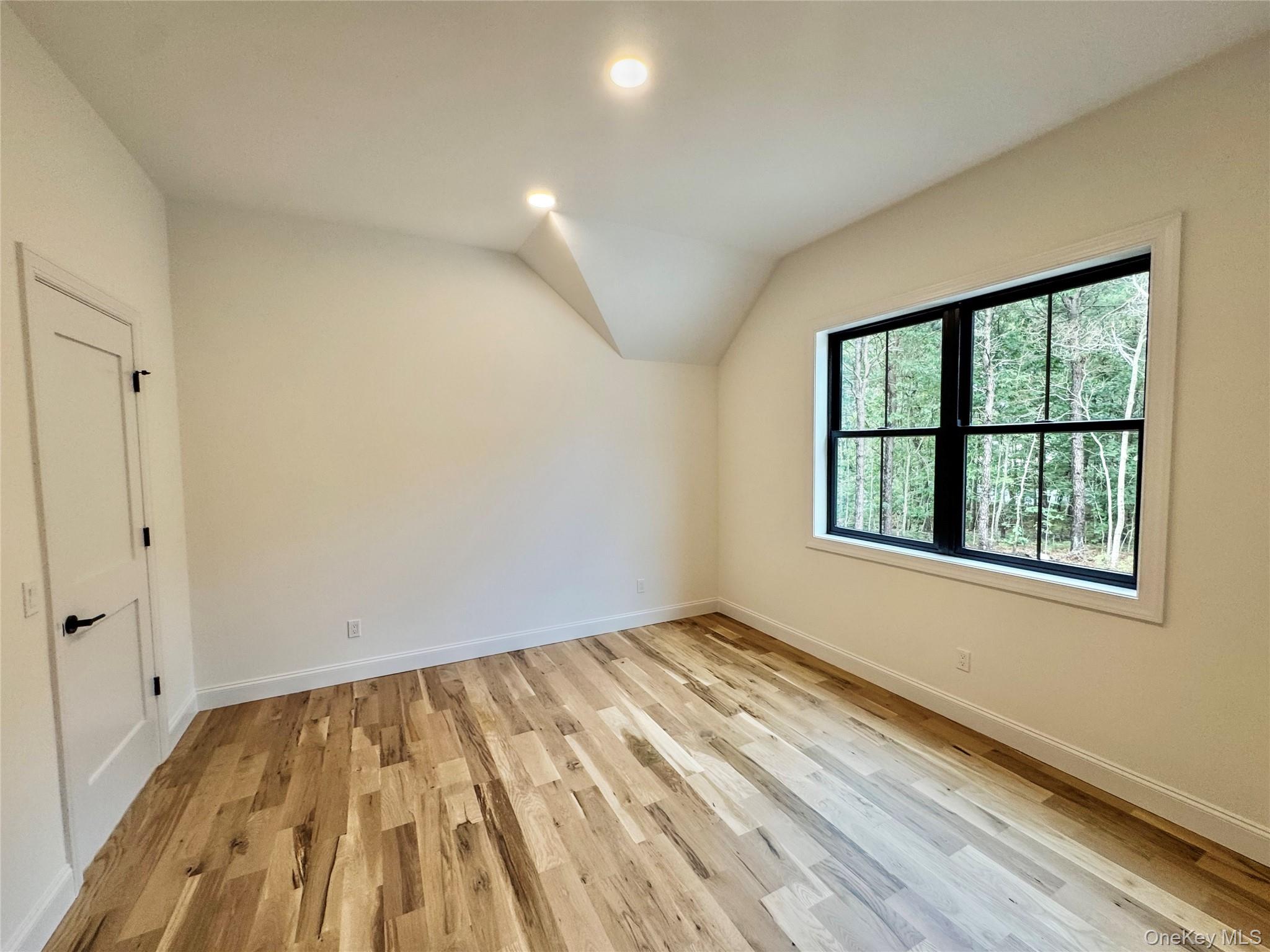 122 Dayton Avenue, Manorville, NY 11949