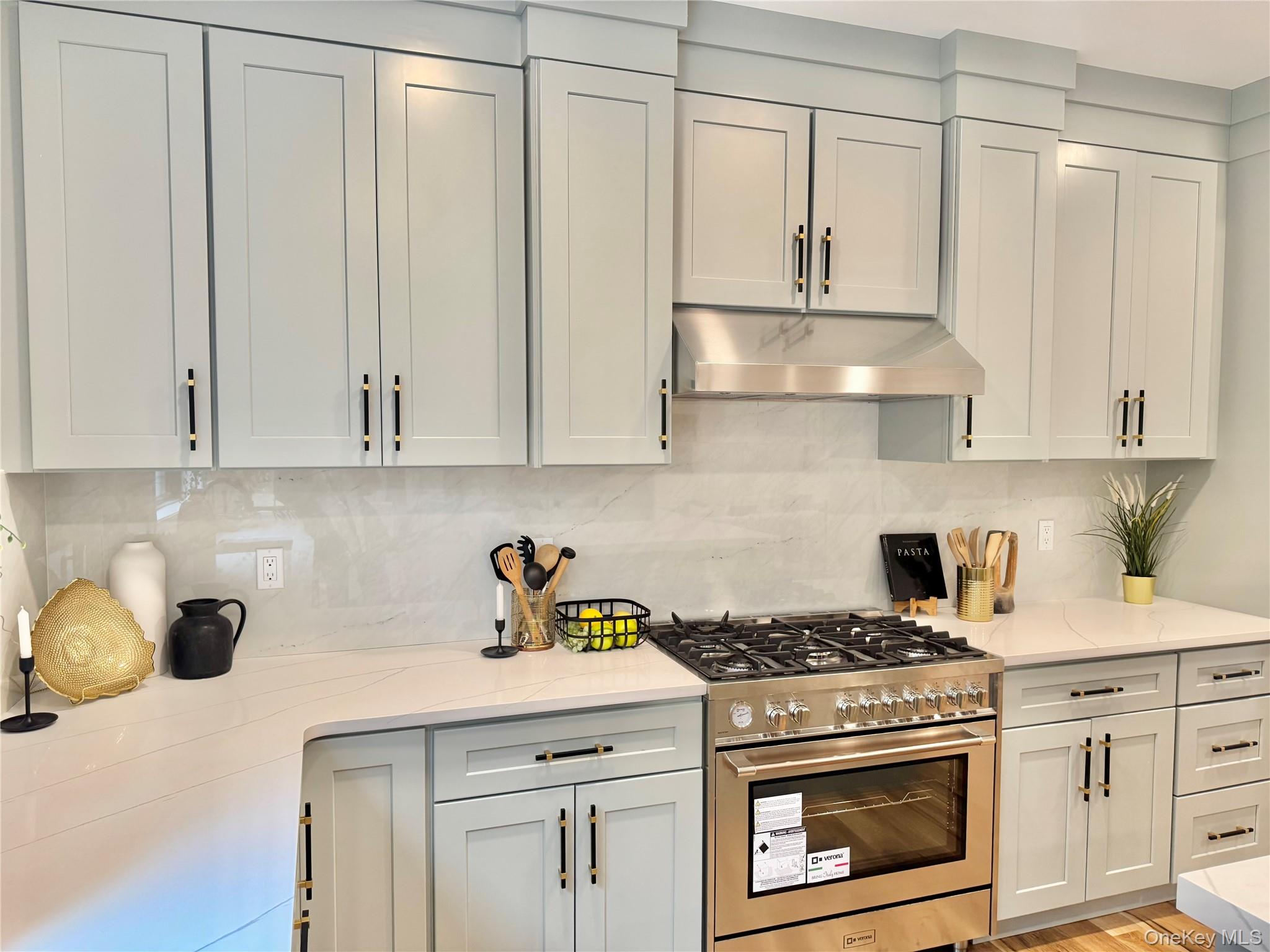 122 Dayton Avenue, Manorville, NY 11949