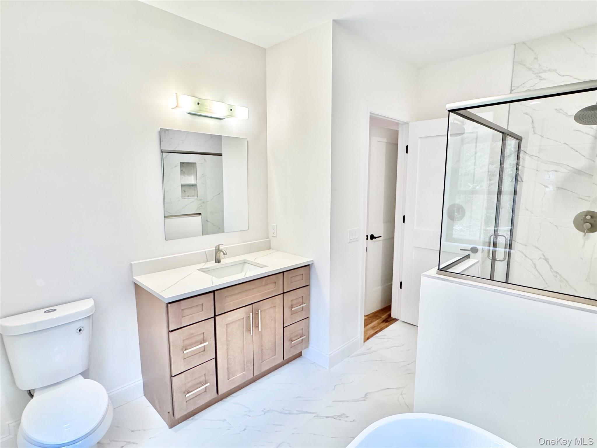 122 Dayton Avenue, Manorville, NY 11949