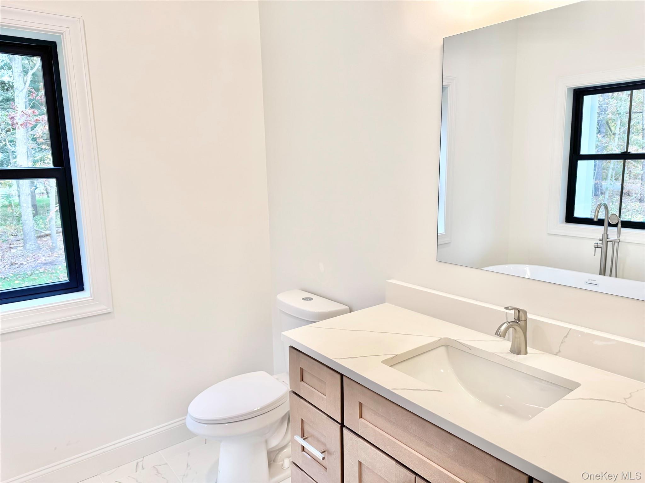 122 Dayton Avenue, Manorville, NY 11949