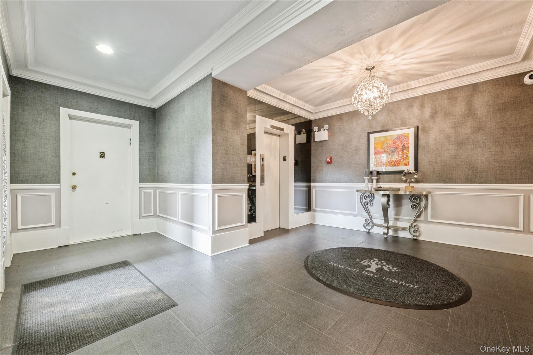 1175 E Broadway # 2J, Hewlett, NY 11557