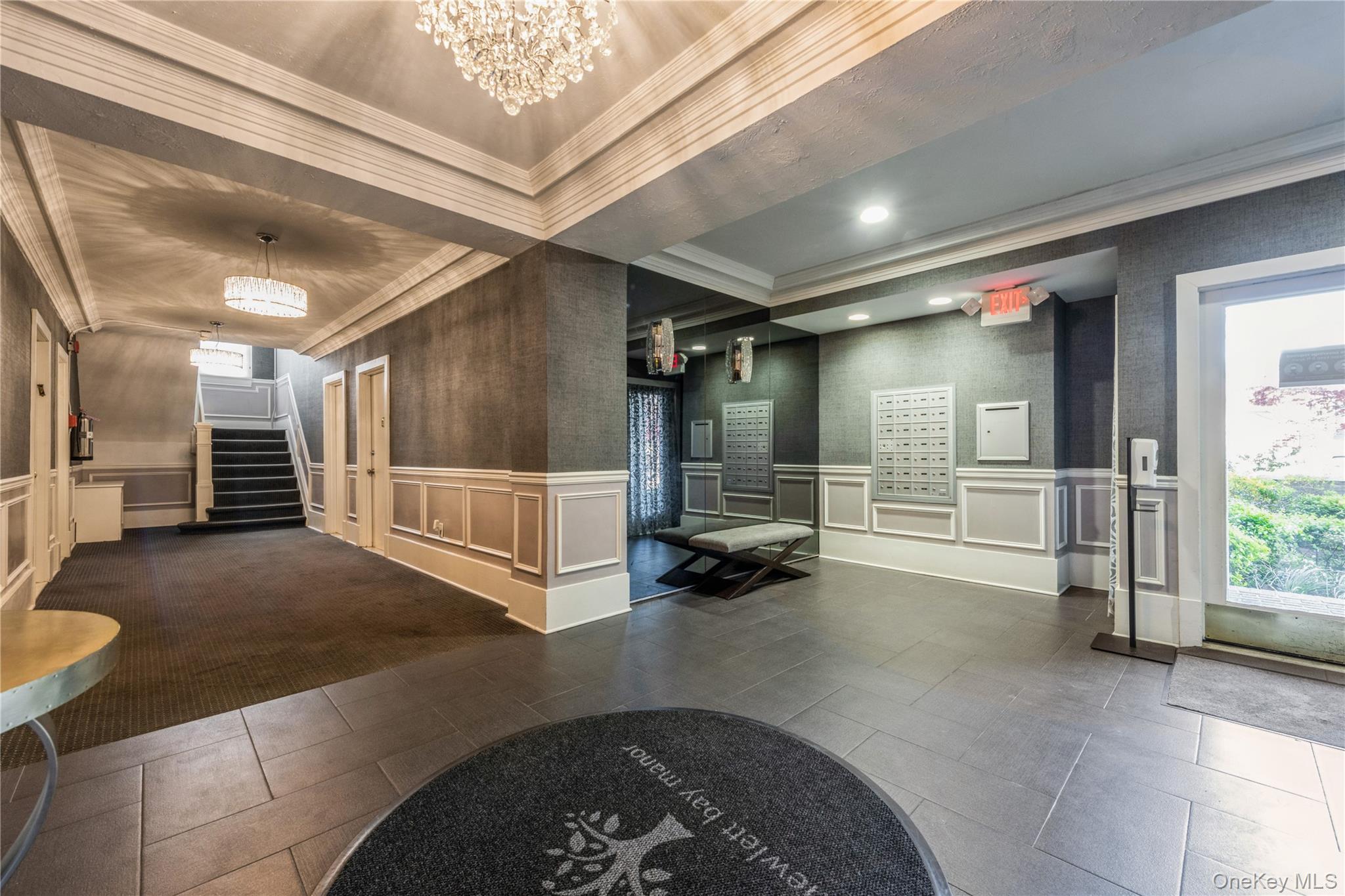 1175 E Broadway # 2J, Hewlett, NY 11557