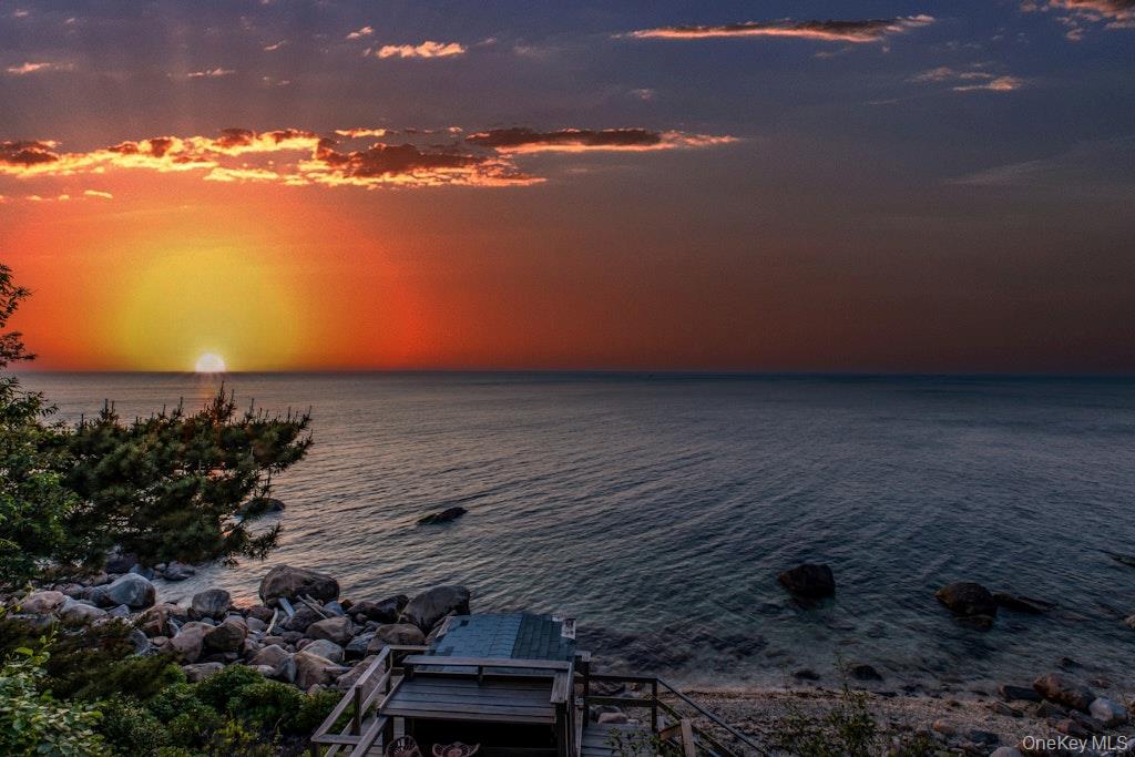 2100 Sound Drive, Greenport, NY 11944