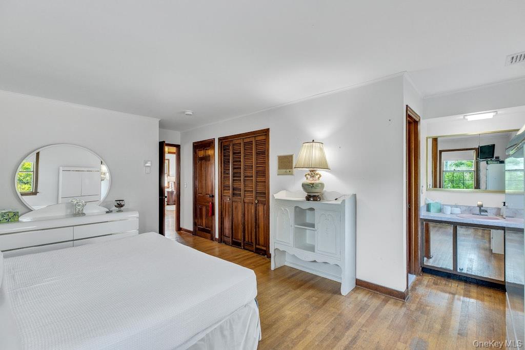 2100 Sound Drive, Greenport, NY 11944