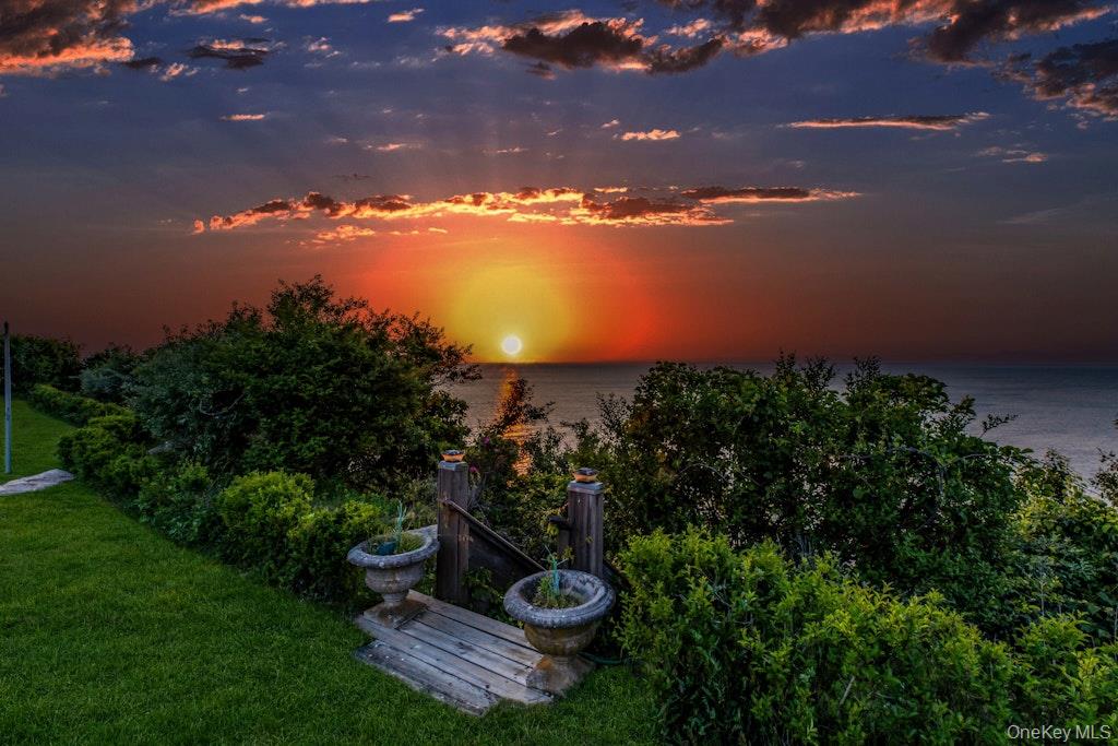 2100 Sound Drive, Greenport, NY 11944