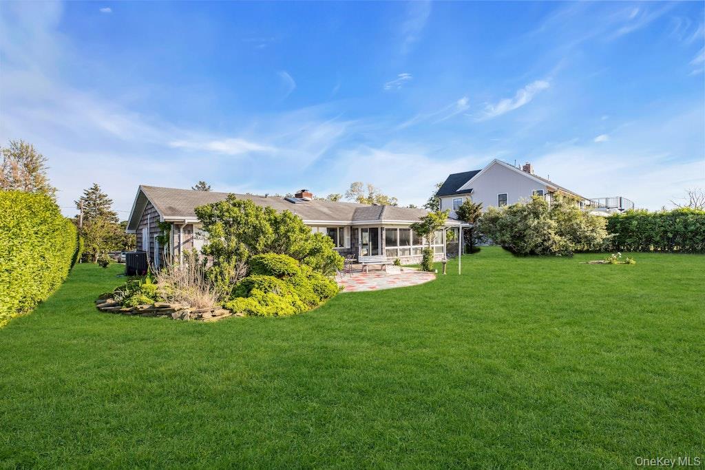 2100 Sound Drive, Greenport, NY 11944