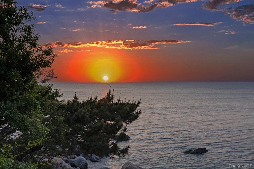 2100 Sound Drive, Greenport, NY 11944