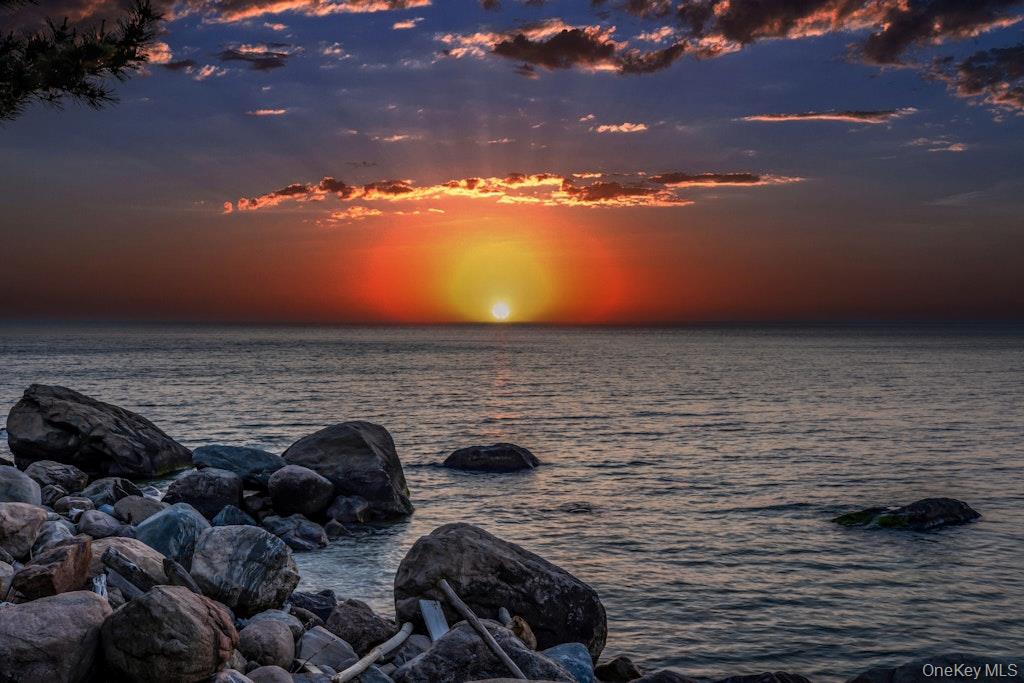 2100 Sound Drive, Greenport, NY 11944