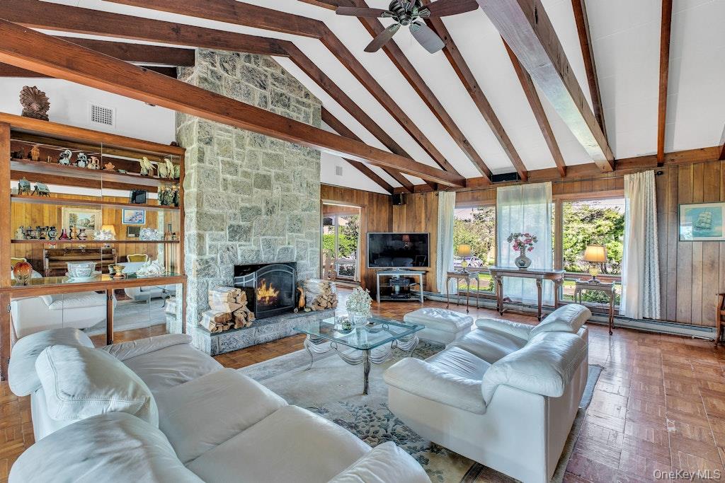 2100 Sound Drive, Greenport, NY 11944