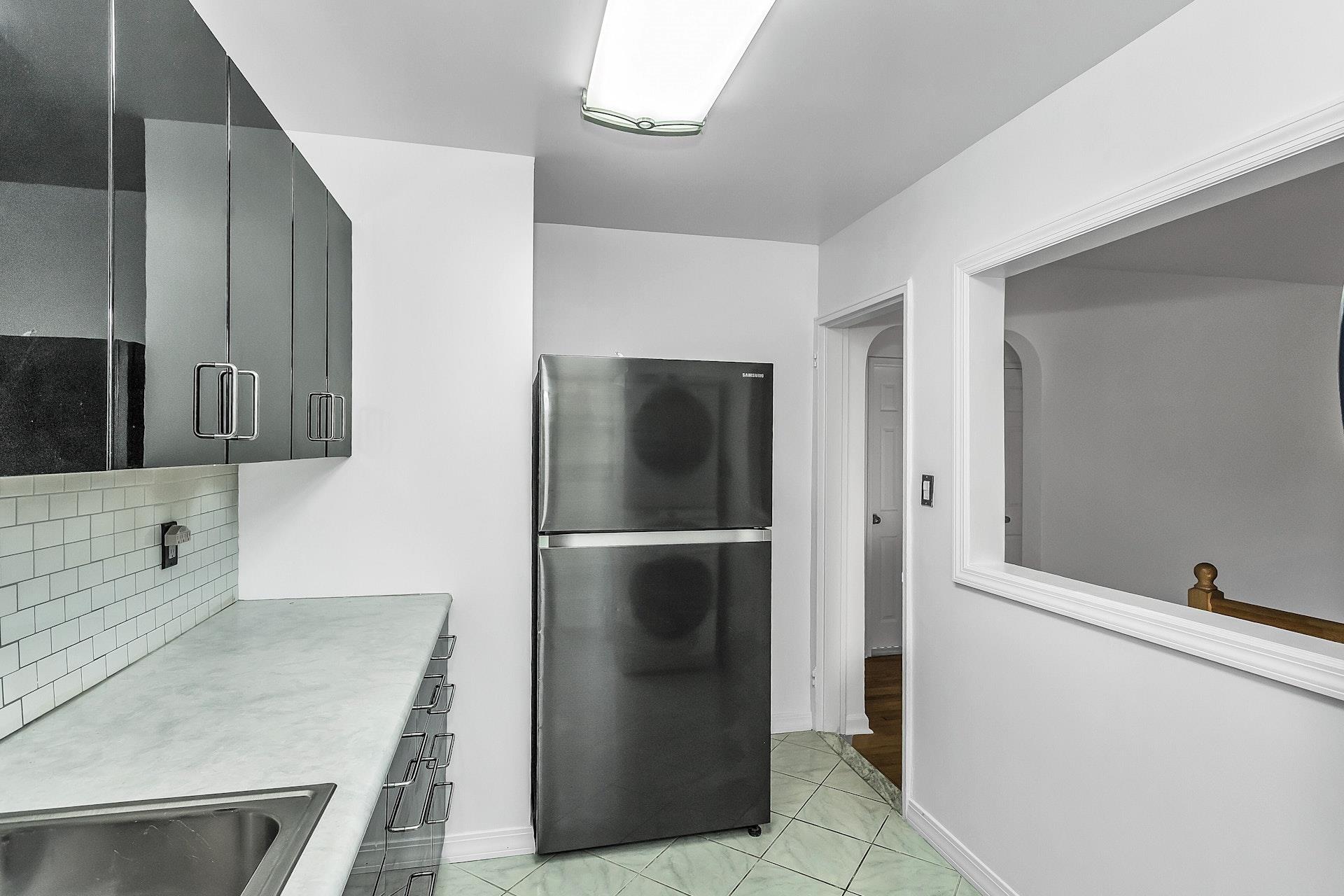 219-36 75th Ave # 243A2, Bayside, NY 11364