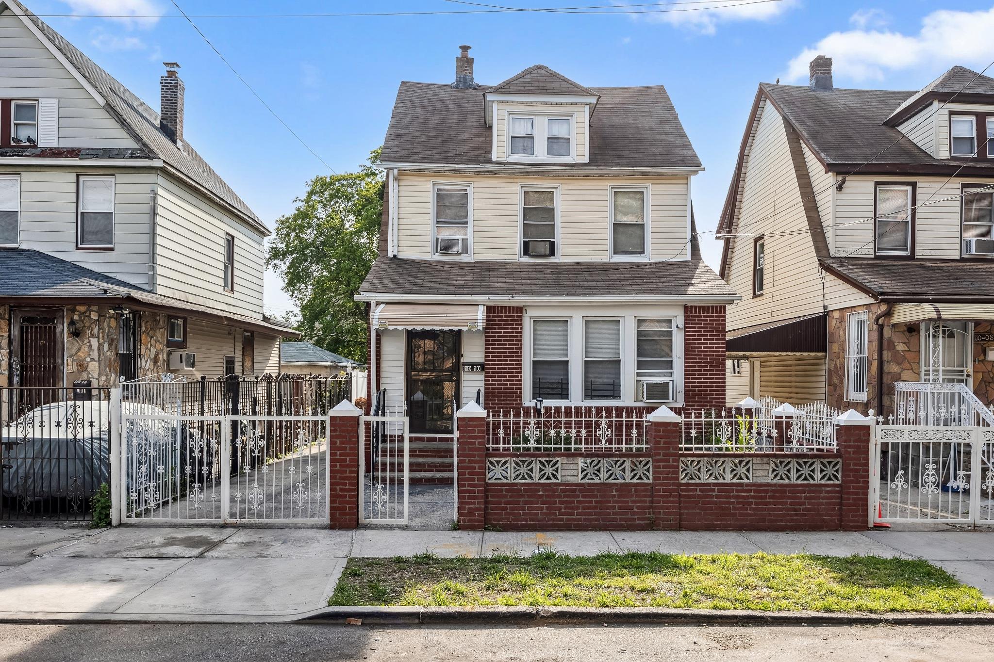 11010 204th Street, Jamaica, NY 11412