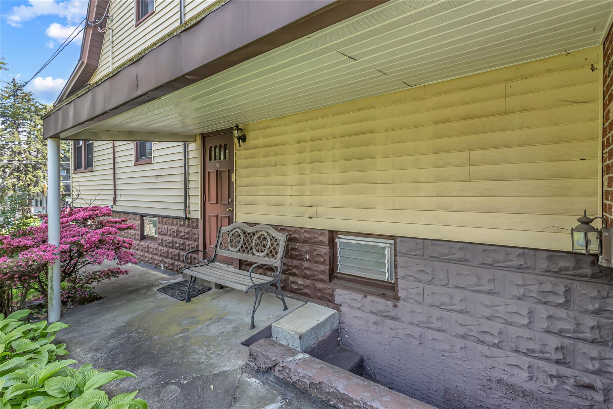 6-10 129th Street, College Point, NY 11356