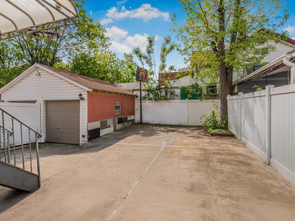 1904 Lacombe Avenue, Bronx, NY 10473