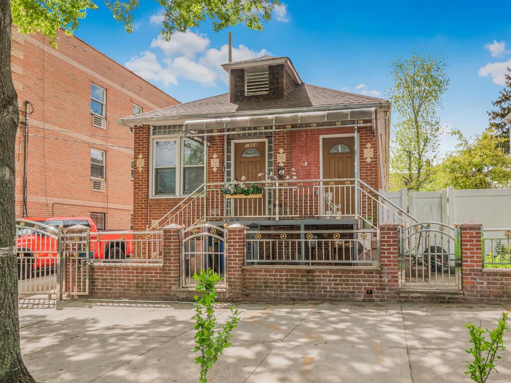 1904 Lacombe Avenue, Bronx, NY 10473