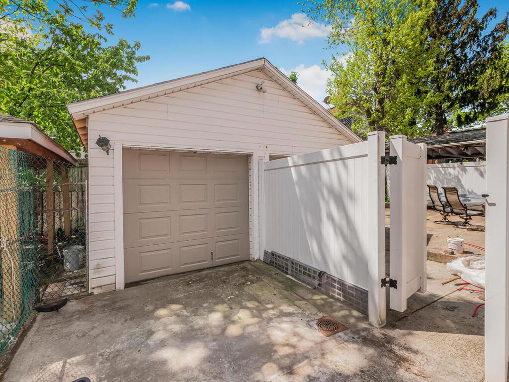 1904 Lacombe Avenue, Bronx, NY 10473