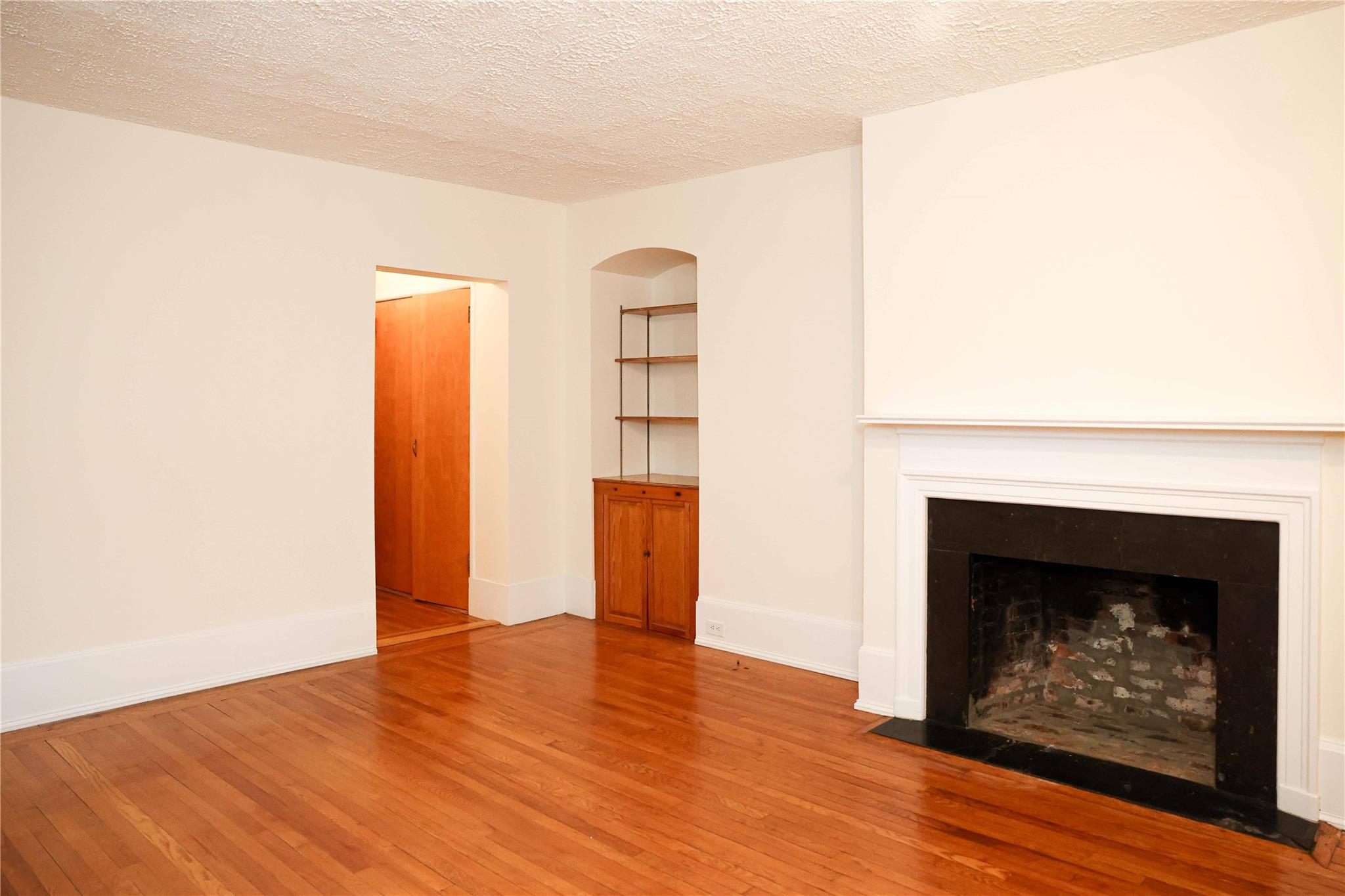 808 Bronx River Road # 1 A, Yonkers, NY 10708