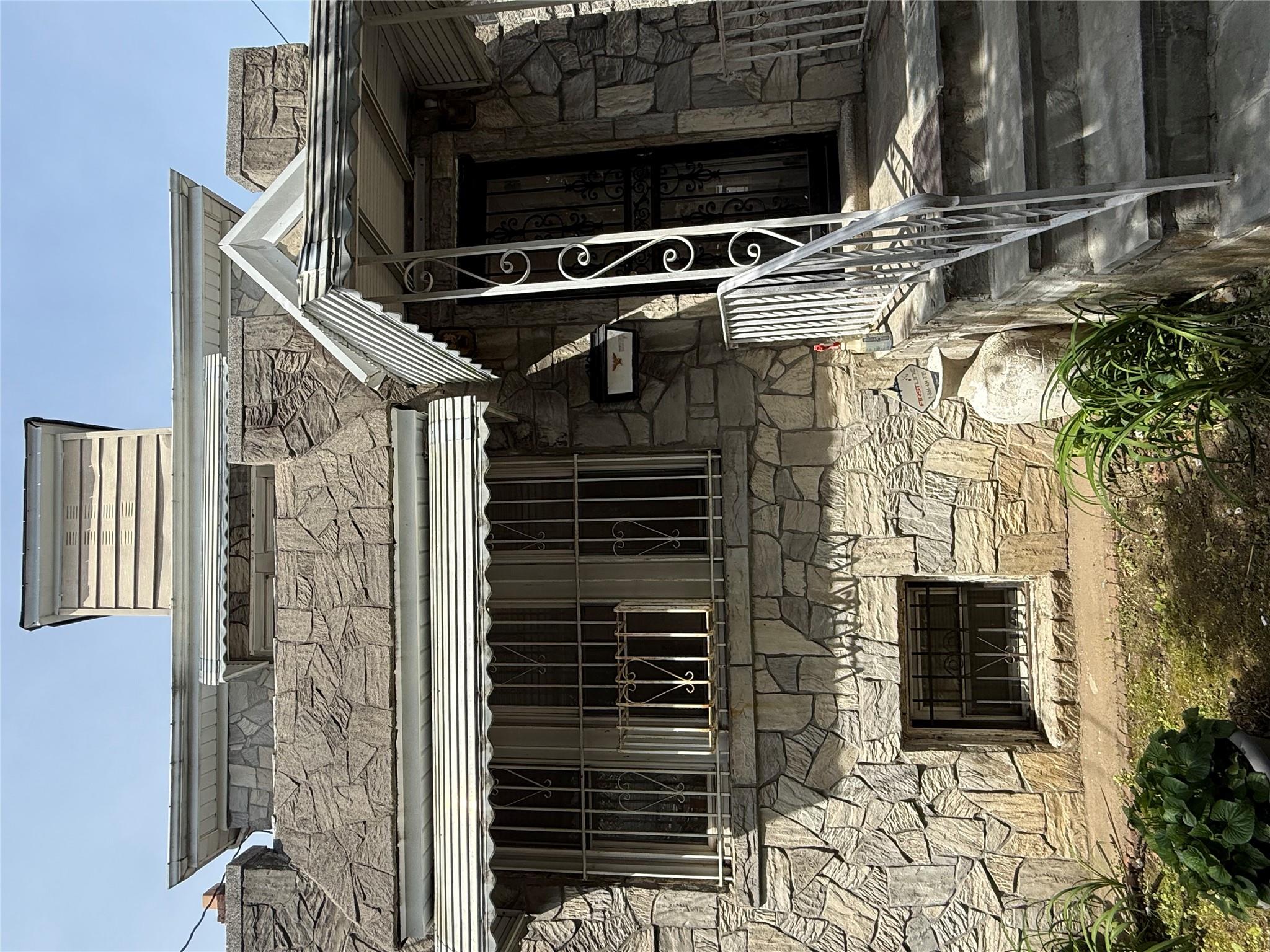 3943 Hill Avenue, Bronx, NY 10466