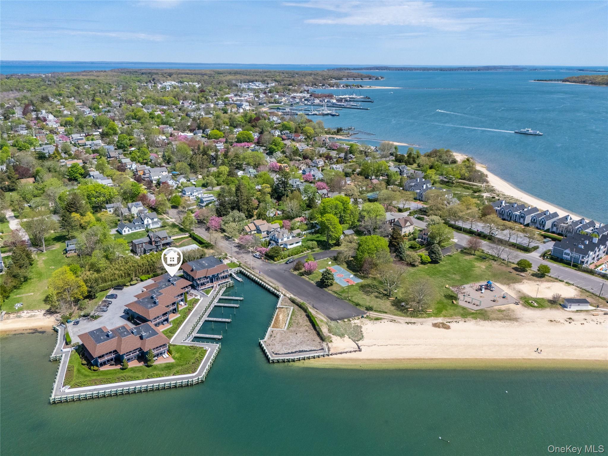 131 6th Street # G7, Greenport, NY 11944