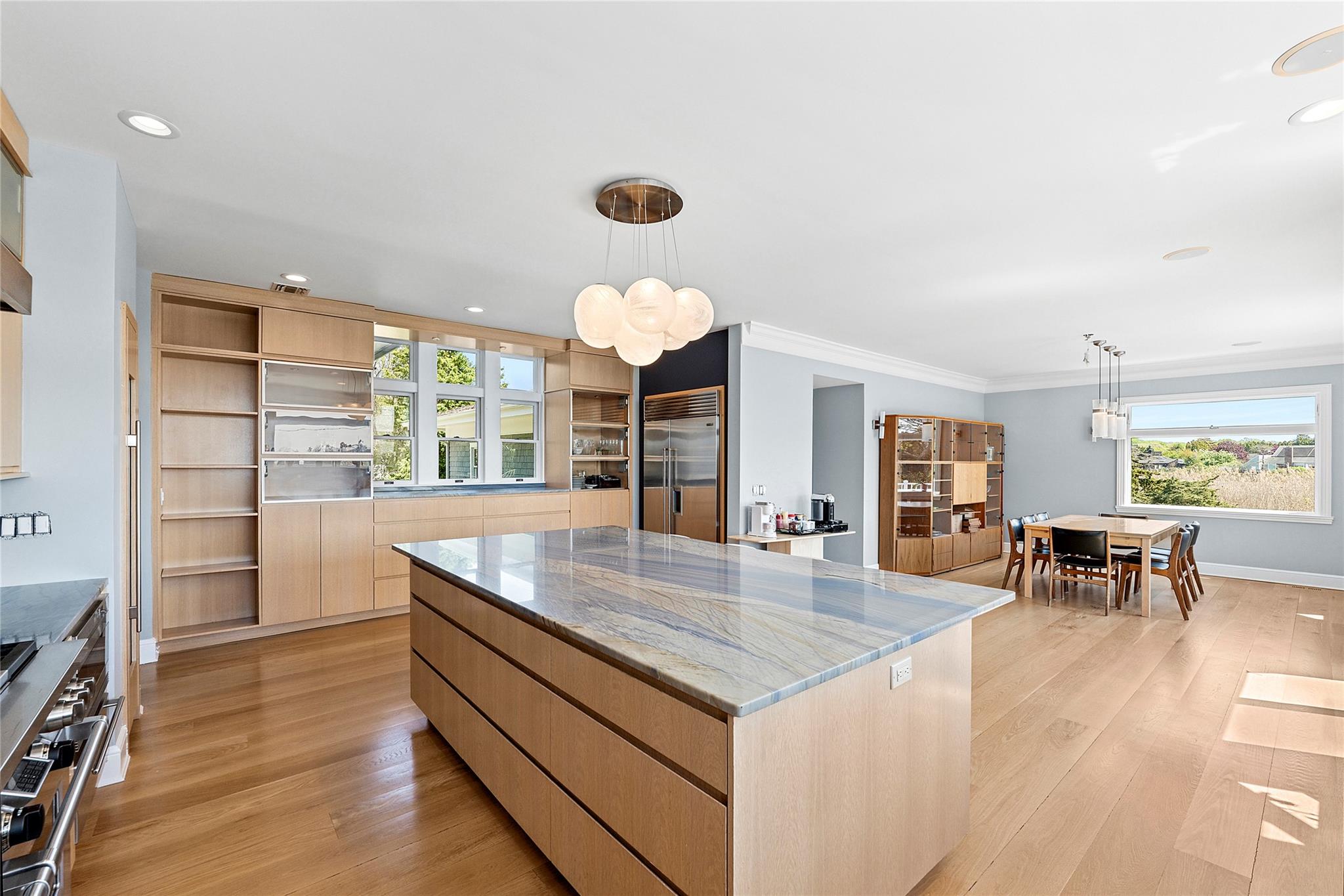 14 South Country Road, Westhampton, NY 11977