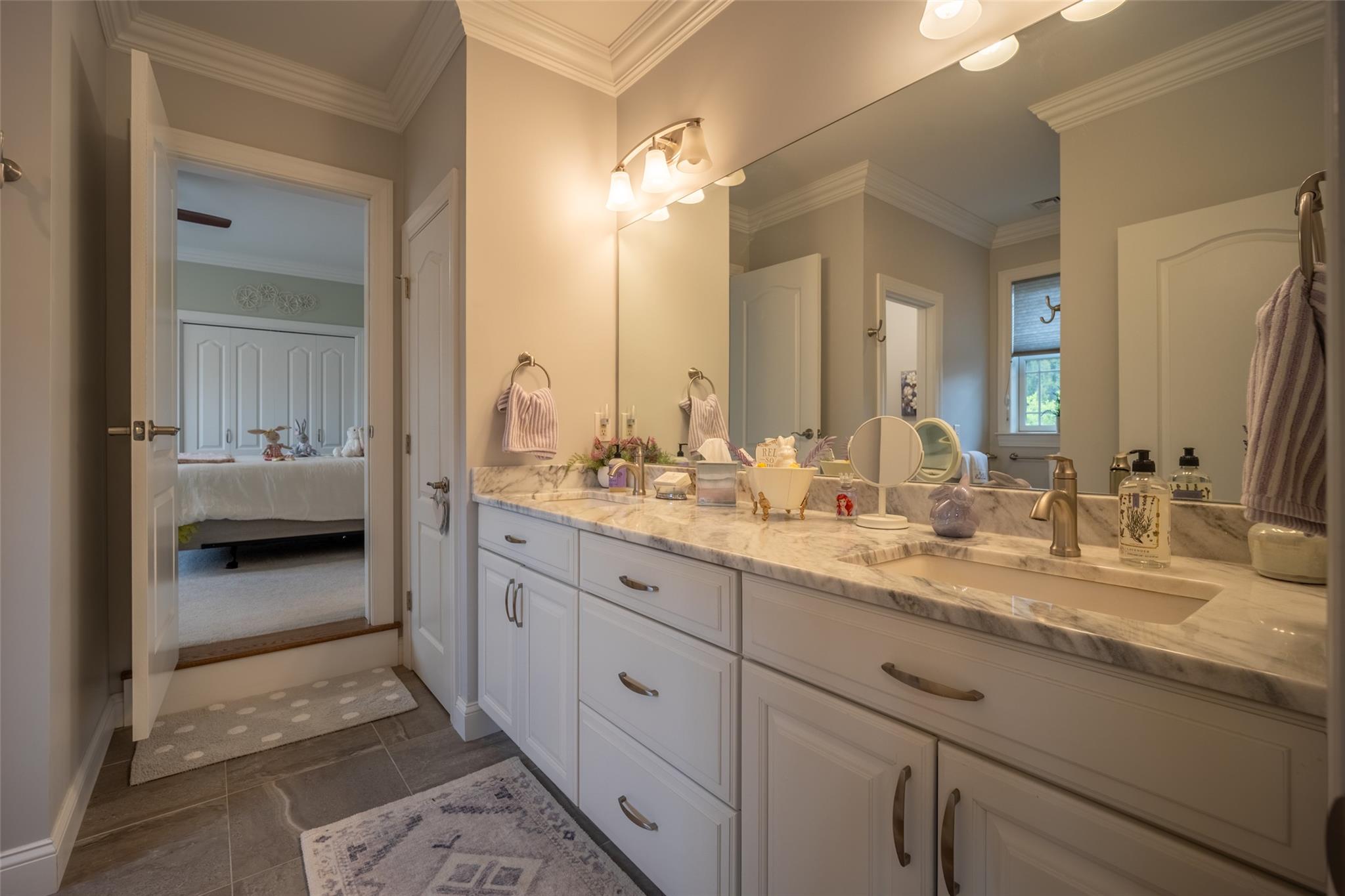 62 Freedom Road, Pleasant Valley, NY 12569