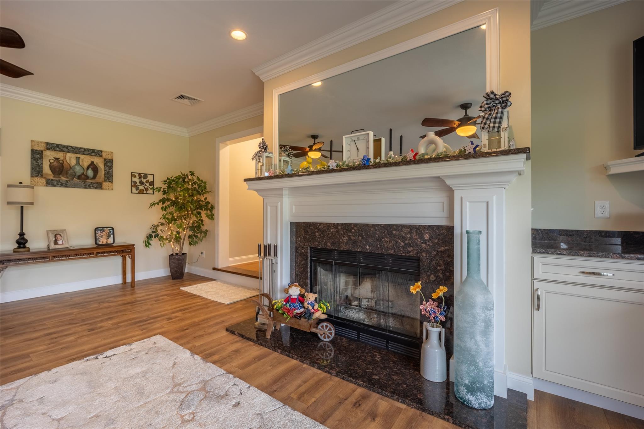 62 Freedom Road, Pleasant Valley, NY 12569