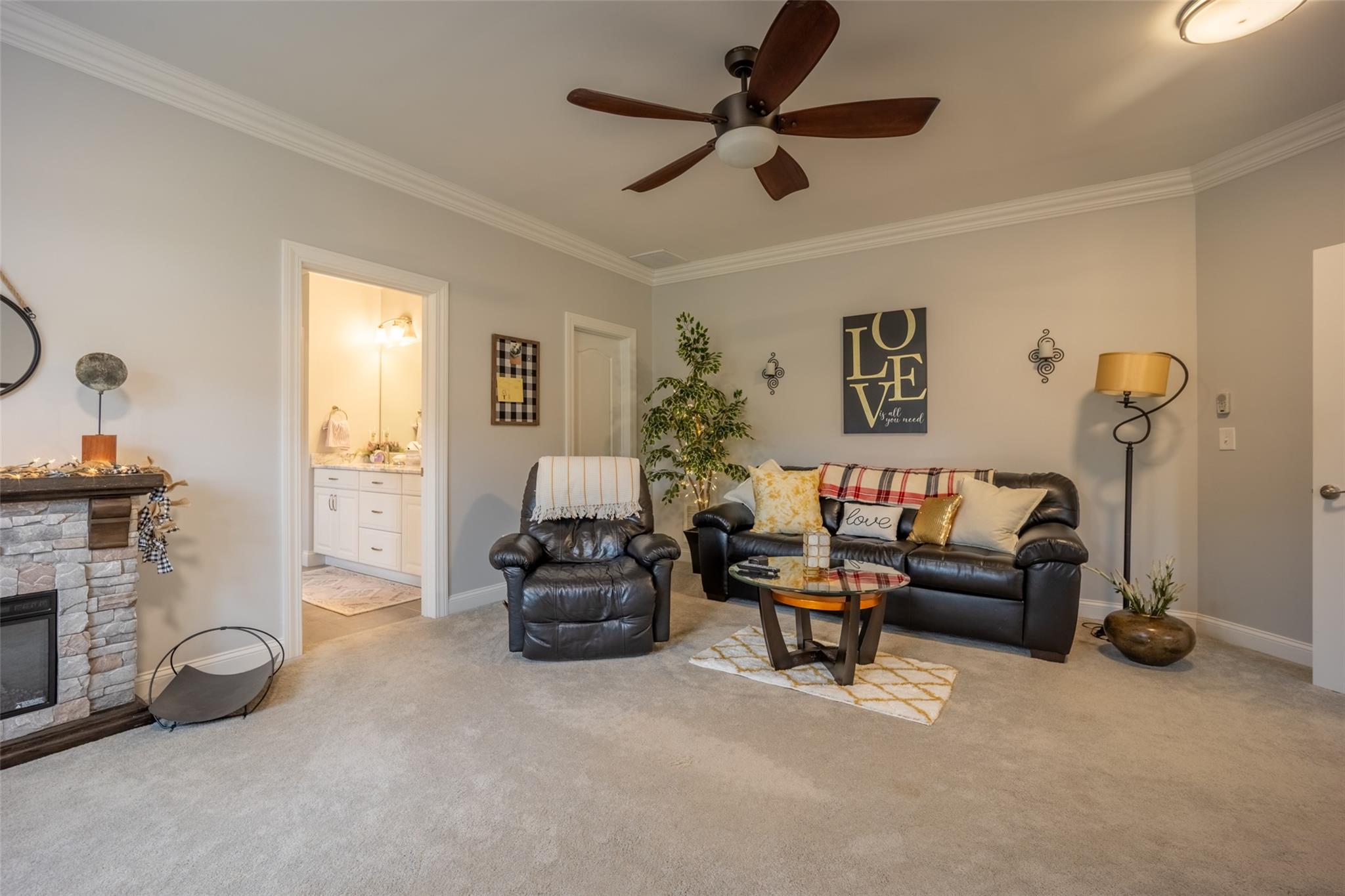 62 Freedom Road, Pleasant Valley, NY 12569