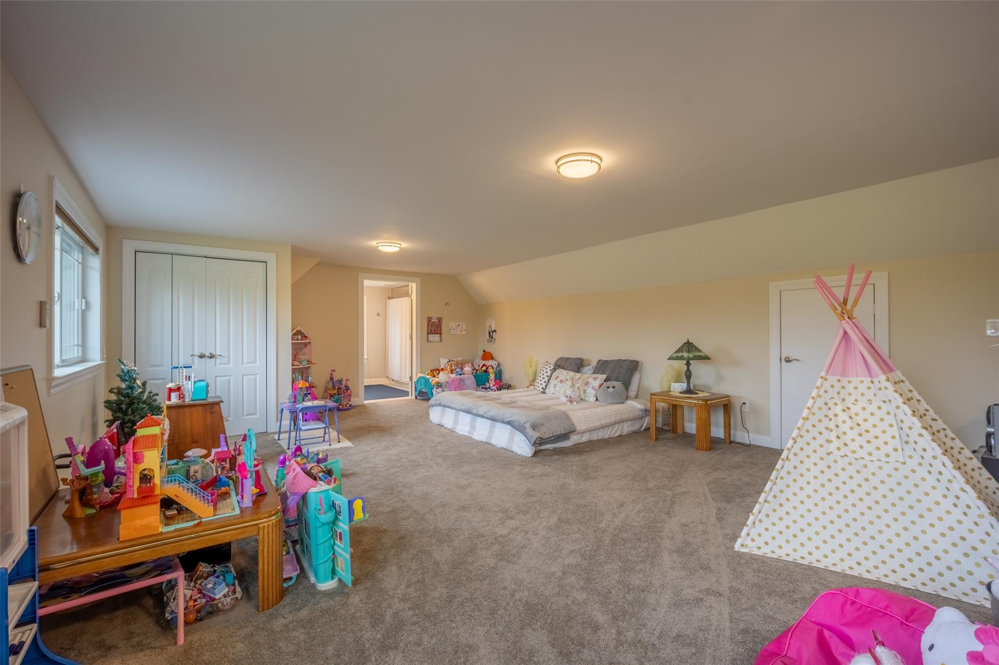 62 Freedom Road, Pleasant Valley, NY 12569