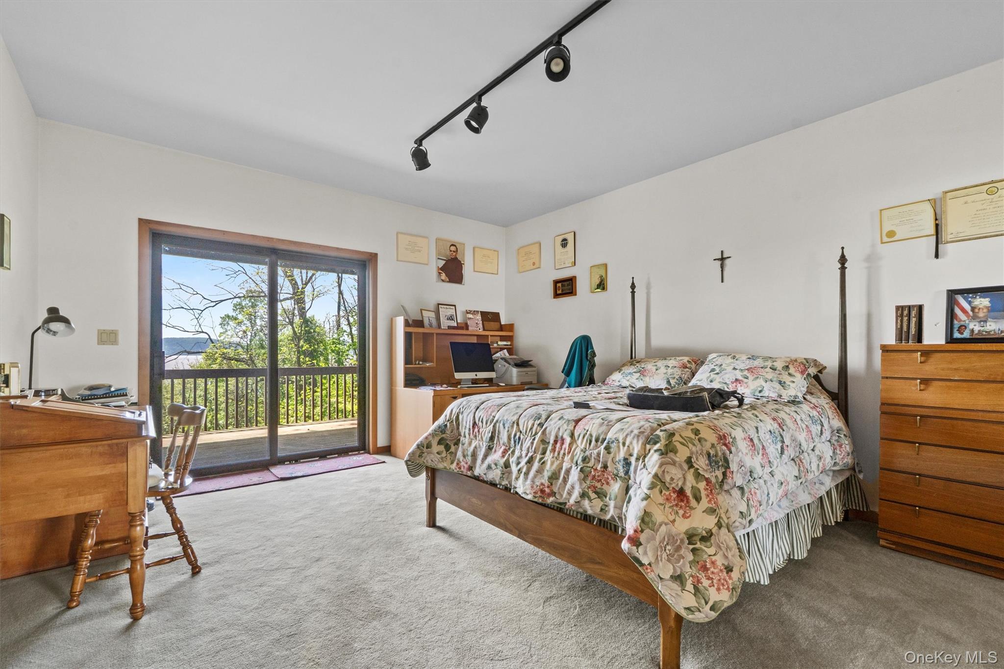 1260 Albany Post Road, Croton-on-Hudson, NY 10520